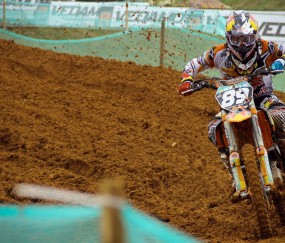 爱游戏体育-周末总决赛前瞻：谢震业伤情更新，利雅得新月冲击零封纪录