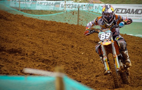 爱游戏体育-周末总决赛前瞻：谢震业伤情更新，利雅得新月冲击零封纪录